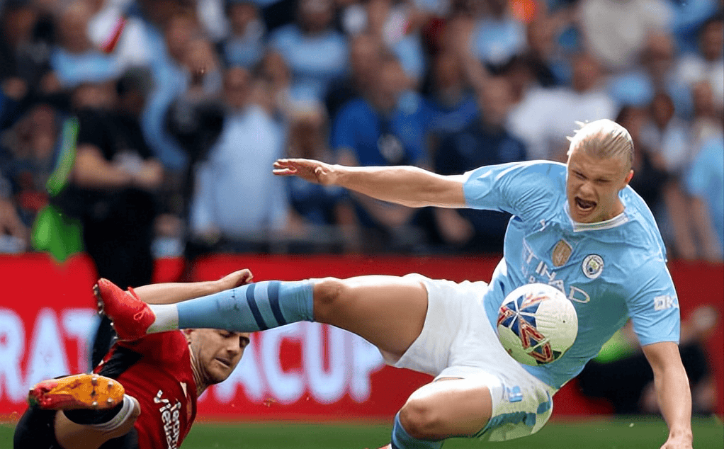 详细阅读:开云-哈兰德迎来十二赛季高光表现,加拿大队球迷沸腾!的简单介绍 开云-哈兰德迎来十二赛季高光表现,加拿大队球迷沸腾!的简单介绍